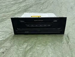 Cambiador CD Audi A5 8T A4 B8 OEM 8T1035110B