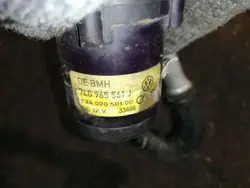 Audi Q7 (4M) apulämmityksen kiertomoottori OEM 7L0965561J