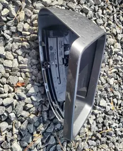 Mercedes E W212 rechter Spiegelgehäuse OEM A2129067301