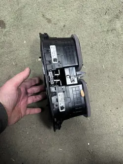 Prise d'air console OEM 261301 pour Ford Kuga mk3
