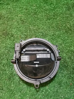 Microinterruptor de porta-malas OEM 1K0827469E VW Golf 5