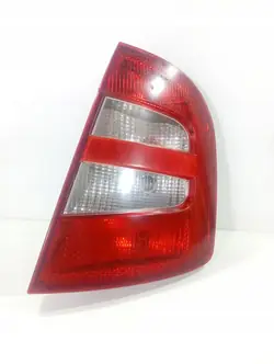 Skoda Fabia 1 L FL 04-08 Lámpara Trasera Derecha OE 6Y6945096B