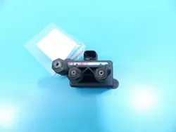 Válvula Suspensão Airmatic OEM A2513200158 Mercedes