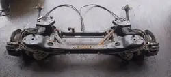 OEM KOMPLETNE ZAWIESZENIE BELKA SANKI TYŁ VOLVO V40 II HB 5D