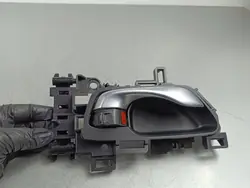 2025 Honda CR-V Takasisäkahva 72120SA0A010M1