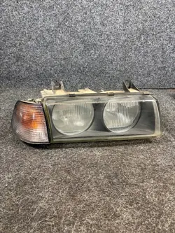 Farol Dianteiro Direito BMW E36 Compact + Pisca