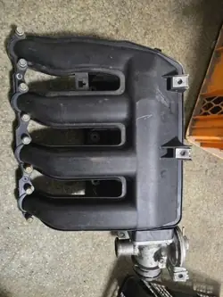 BMW Ansaugkrümmer OEM 7788194 für 2.0L Diesel