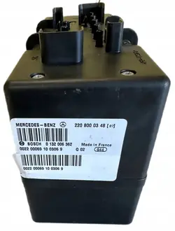 Mercedes centrale vergrendelpomp OEM 0132006362 voor S-Klasse W220