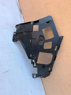 OEM 620347326R Rechter Voorbumper Glijder - Gebruikt