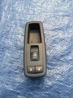 JEEP CHEROKEE KL 16 17 Raam Schakelaar Rechts