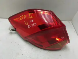 Luz trasera izquierda KIA CEED II HB 12-15 OEM 92401-A2000