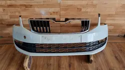 Etupuskuri Skoda Octavia III 5E0