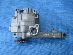 Bomba de óleo Mercedes-Benz OE A6421810647 - Usada