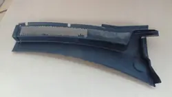 Right Windscreen Seal OEM 98101164XT for Peugeot 3008 II