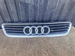 Grille de radiateur Audi A3 8L OEM 8L0853651A
