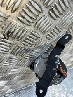 Pompe à eau OEM 210103582R pour Dacia Dokker F67