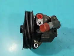 Pompe de direction assistée Ford 6G91-3A696-EF