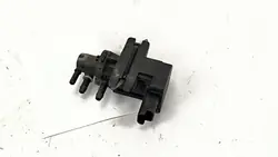 Venttiili OEM 9674084680 Peugeot 5008:lle - Käytetty