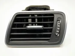 Grelha de ventilação dianteira esquerda VW Passat B7 Kombi