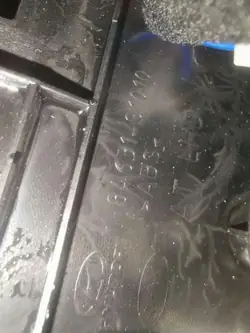Porta USB OEM 96120S1100 para Hyundai Santa Fe III