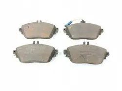 Pastilhas de travão dianteiras OEM 0004203002 Mercedes CLA