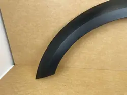 OEM DADAC 8W9853717 Etulokasuojus Vasen