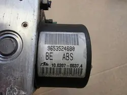 Pompe ABS OEM 9653524680 pour Citroen Peugeot