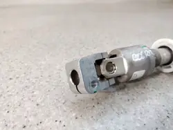 Rattstolpskorsled OEM A1724600409 Mercedes