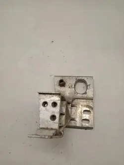Radiatorbeugel OEM A2055010122 voor Mercedes