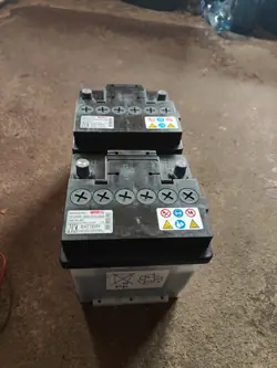 Batería Toyota OEM 28800-K0020 - 35Ah Usada