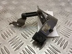 Volvo XC90 2017 Taka-ilmajousituksen tasosensori OEM 31360331