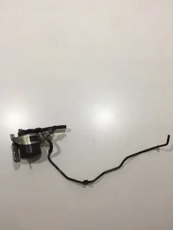 MERCEDES W176 Brandstoffilterhuis A6420905352