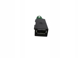 USB-pistorasia OEM 5Q0035726E Skodalle