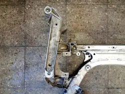 Carro de trineo delantero OEM 6759462 para BMW E61 2.5