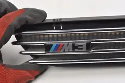 BMW E46 M3 Etu vasen lokasuoja OEM 2694607
