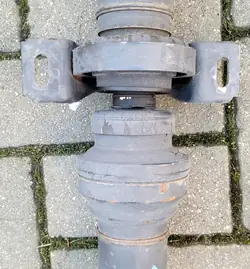 Mercedes-Benz A6394102600 Drivaxel - Begagnad