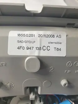Plafonnier Audi A6 C6 OEM 4F0947135CC