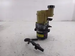 Pompe de direction assistée Renault OE 7701470783