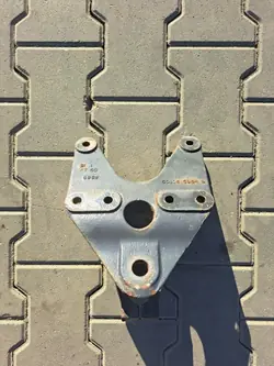 OEM 5010615984 Support Ressort Arrière Renault Midlum