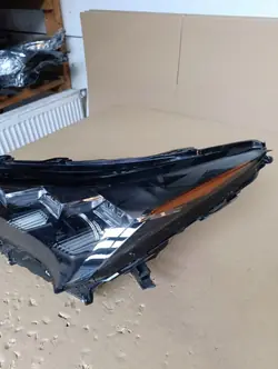 Farol esquerdo OEM 0LI-PPO- para Lexus NX 2015-