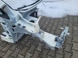 Vorderer linker Kotflügel OEM XXX für Nissan Leaf II ZE1
