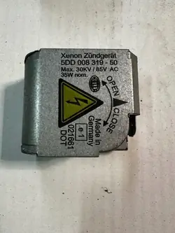 Xenon-voorschakelapparaat OEM 5DD00831950 Audi A6 C6