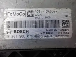 Computador Ford AG91-12A650-KF 0261S06076 Usado