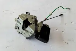 Höger framdörrlås BMW 5 (E39) 67118352165