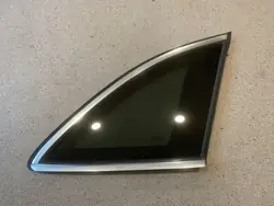 Vitre latérale arrière droite Mercedes-Benz GLC OEM A2546704400