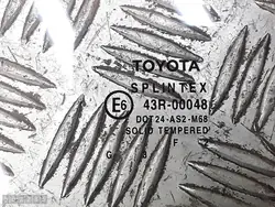 Toyota Avensis dörrglas OEM 43r00048 - Begagnad