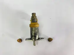 Kylmäkäynnistysventtiili OEM 0000714737 Mercedesille