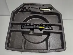 TOYOTA AVENSIS T27 LIFT Insert en mousse de coffre OEM 64429-05020