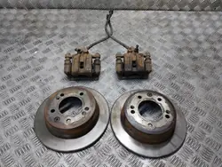 Discos e pinças de travão dianteiros OEM 1.6 CRDI Hyundai i30