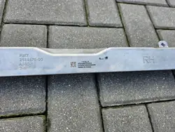 Tesla Y Bakre ramfäste OEM 2188575-00-A